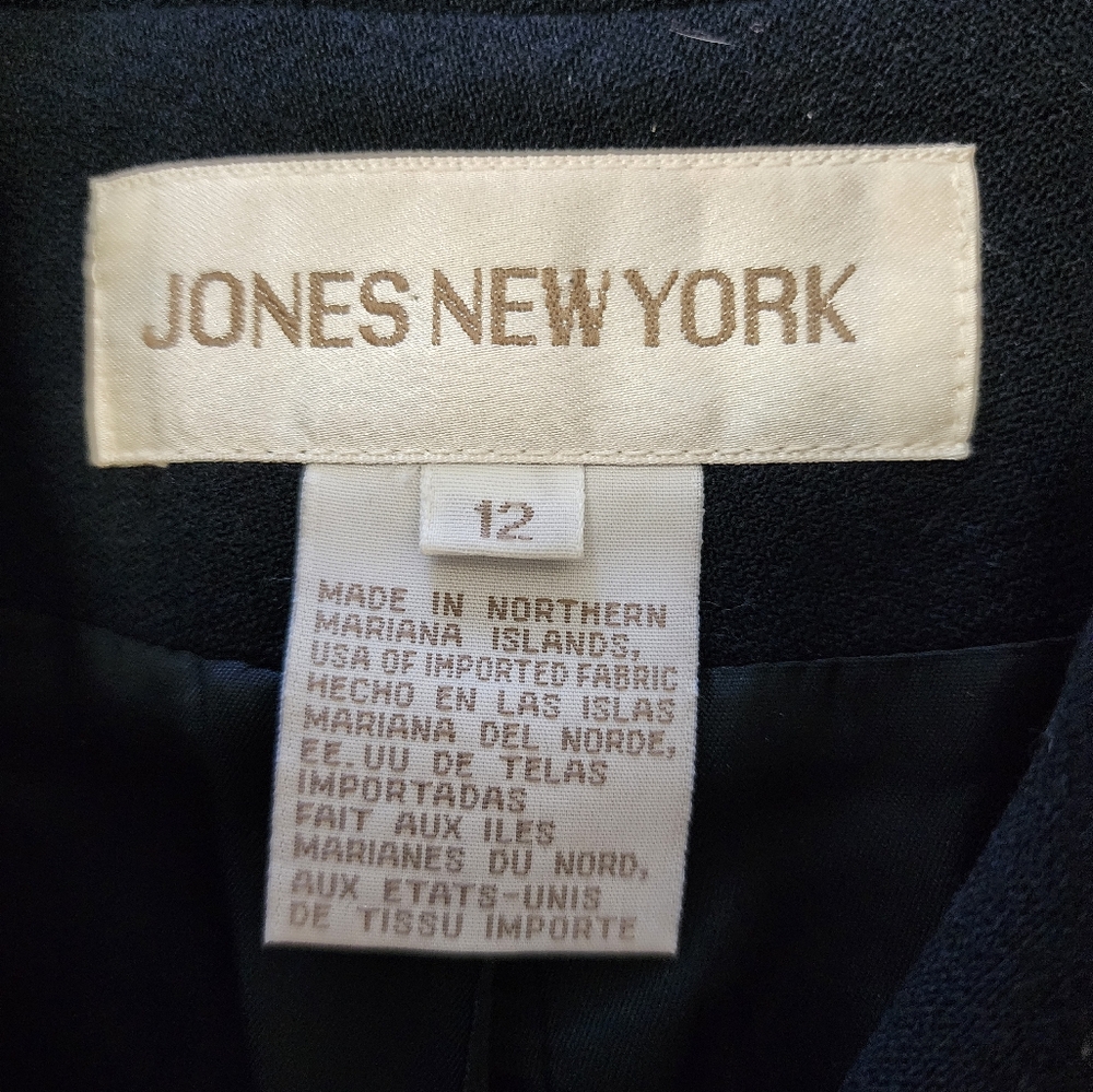 Wool Blazer - Picture 3 of 5